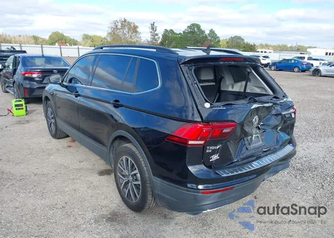 2019 Volkswagen Tiguan 2.0T Se/2.0T Sel/2.0T Sel R-Line/2.0T Sel R-Line Black z USA, uszkodzony, nr VIN 3VV3B7AX9KM193827
